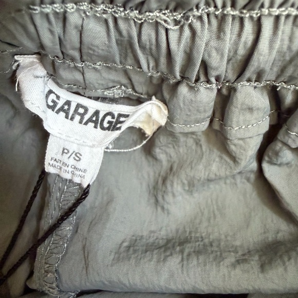 Garage Charcoal Cargo Pants for Men - Picture 3 of 3